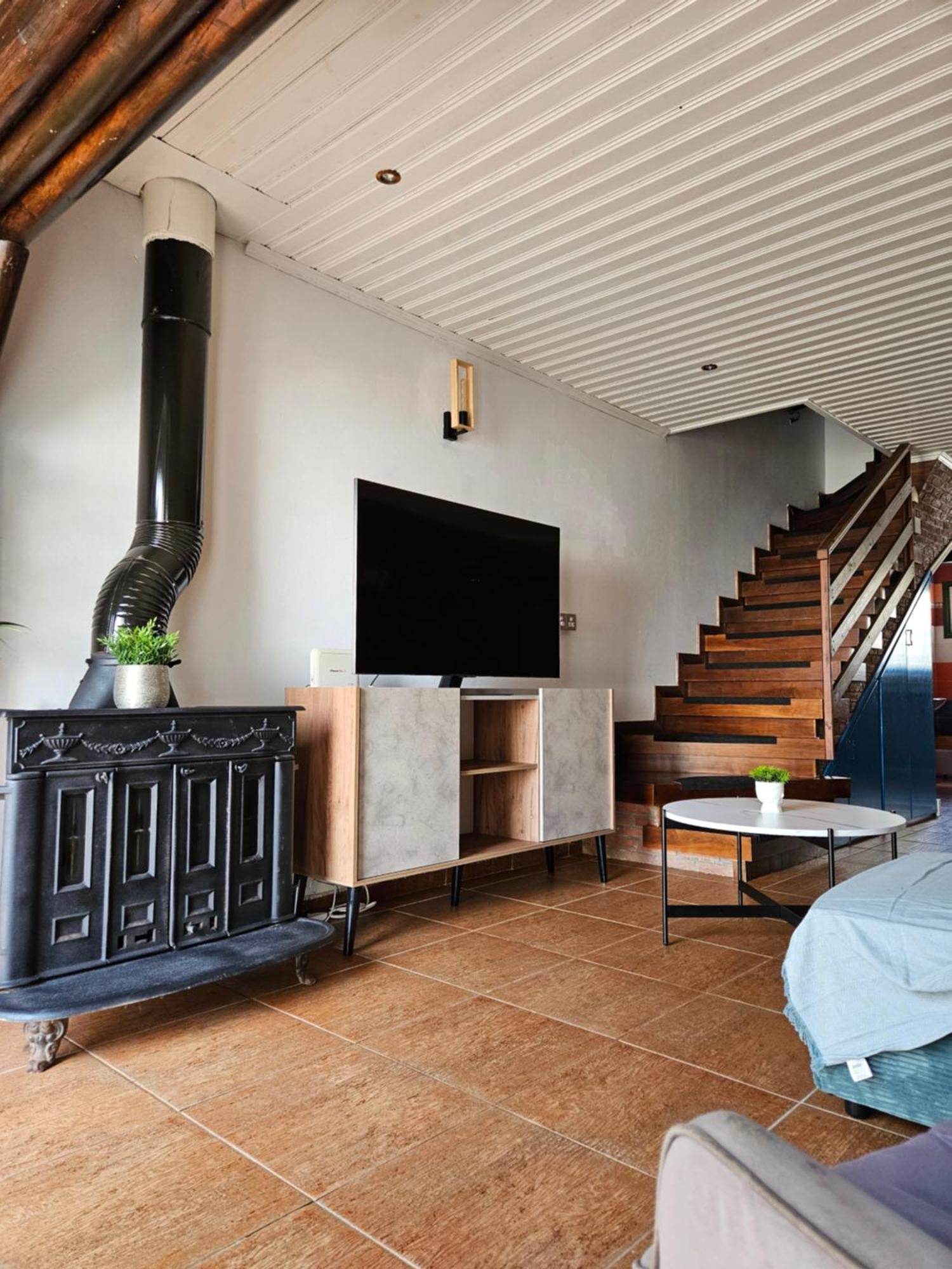 Beach House At Seafront Villa Meneou Luaran gambar